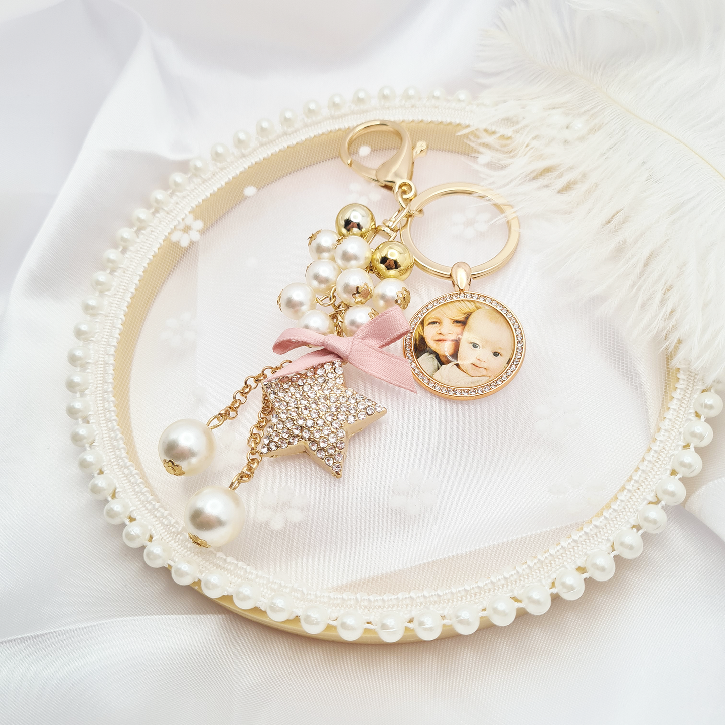 Gold round glitter pendant with pearls, gold balls and a glitter star personalised with a photo set in glass