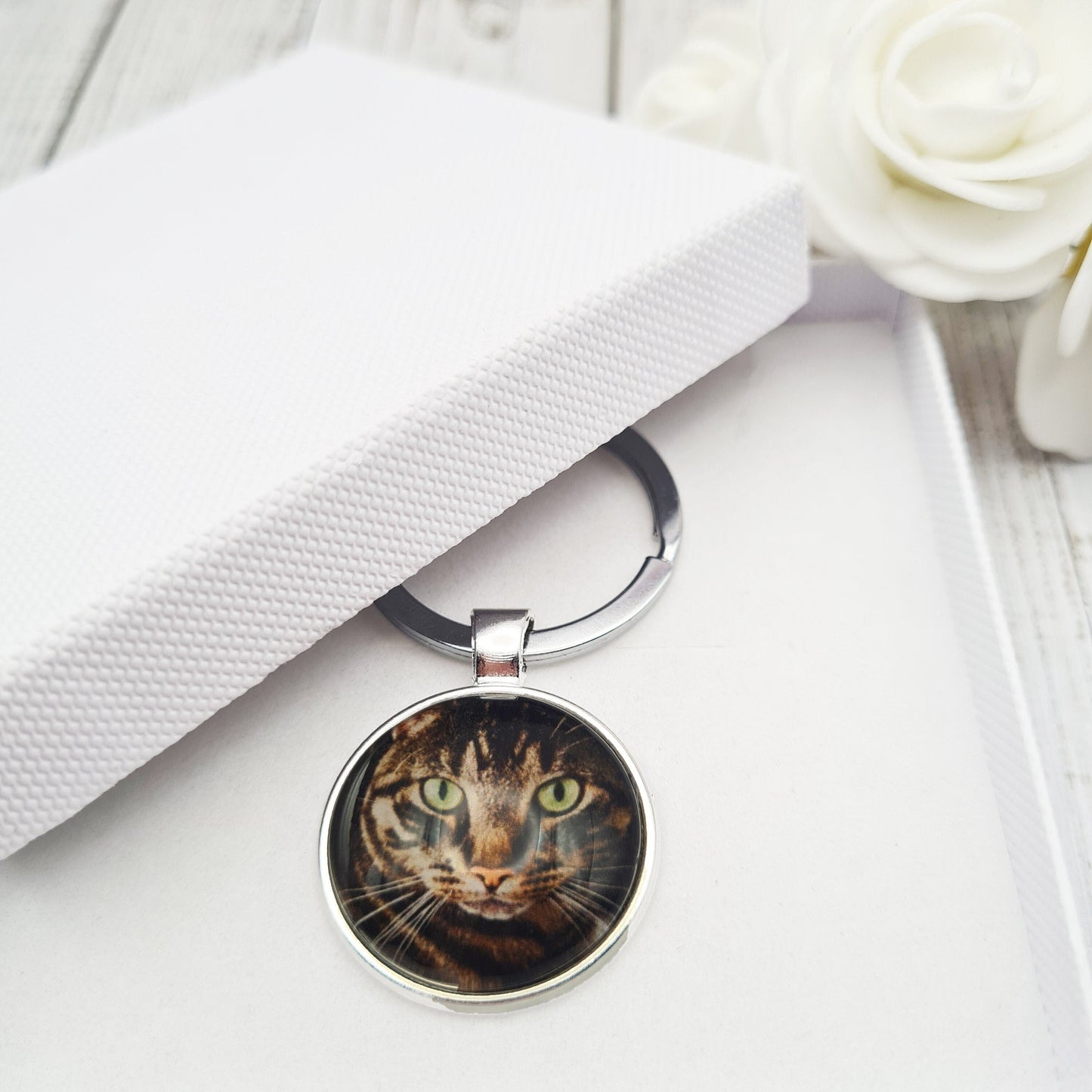 Stainless steel keyring with pet photo set in glass inside a decorative box