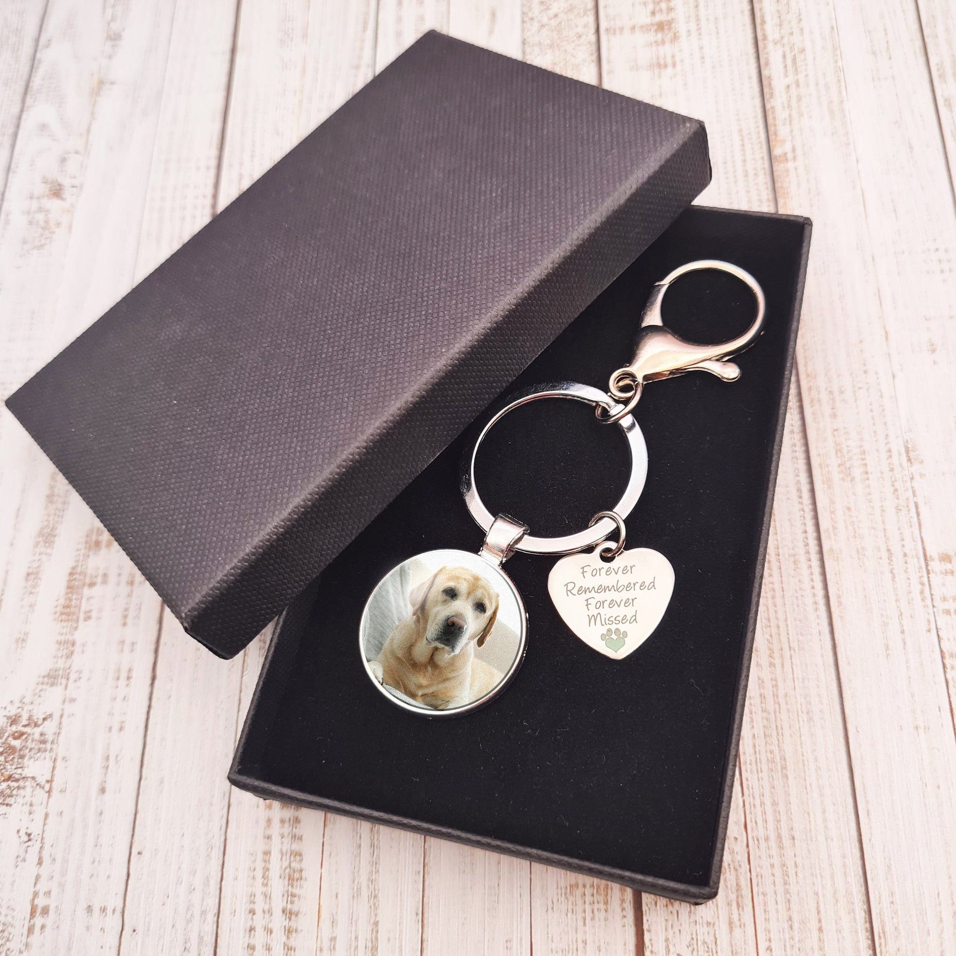 Memorial keyring with tag and personalised photo pendant in a black box